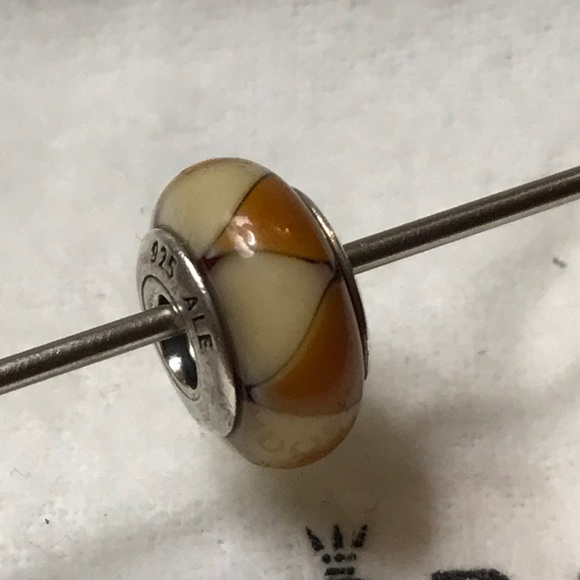 Pandora Jewelry - Pandora Amber captivating Murano Glass